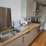 Charming Flat With Private Patio In Clifton Μπρίστολ
