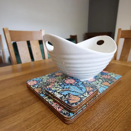 Апартаменты Charming Flat With Private Patio In Clifton *